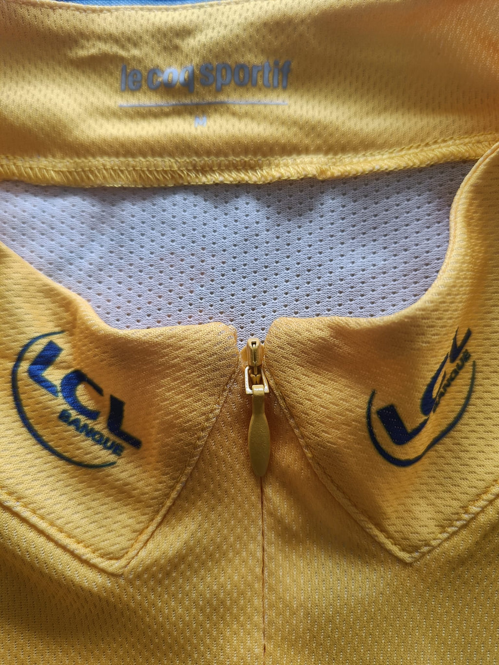 Signed yellow jersey - Bradley Wiggins - Framed 7