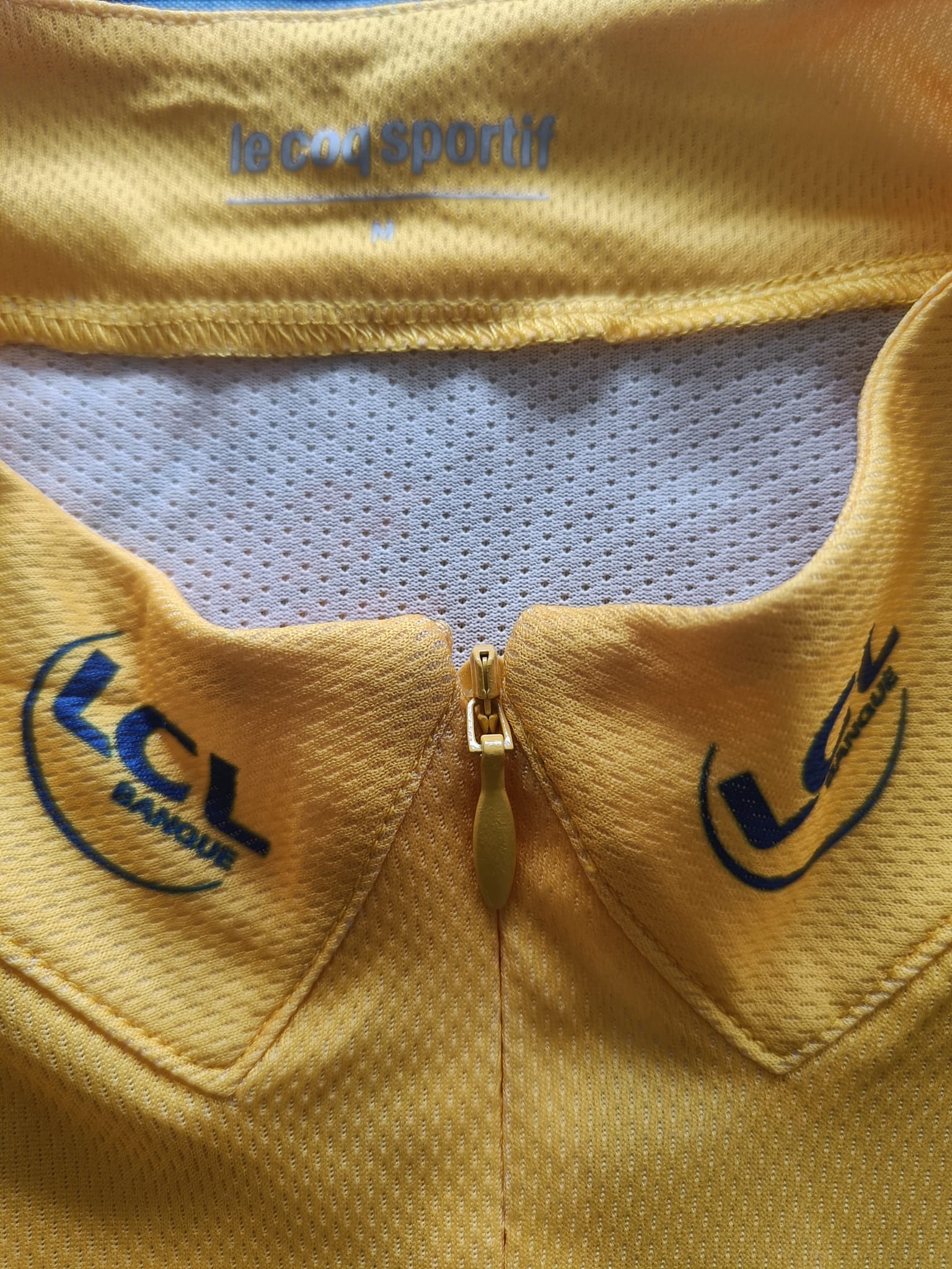 Signed yellow jersey - Bradley Wiggins - Framed 7