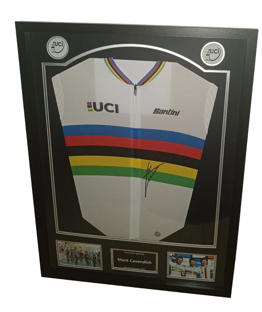 Signed World Champion jersey - Mark Cavendish - Framed 3
