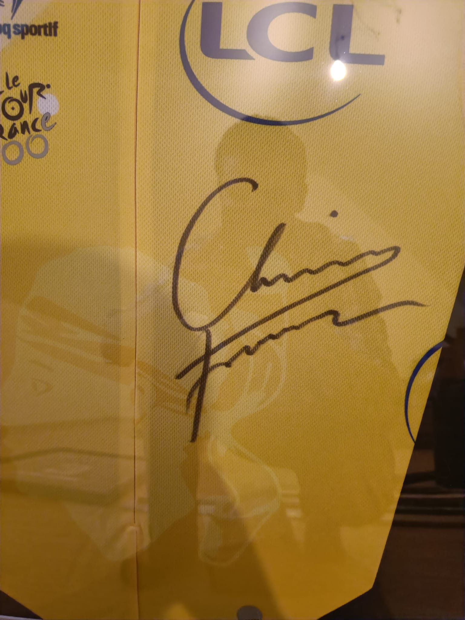 Signed yellow jersey - Chris Froome - Framed 7
