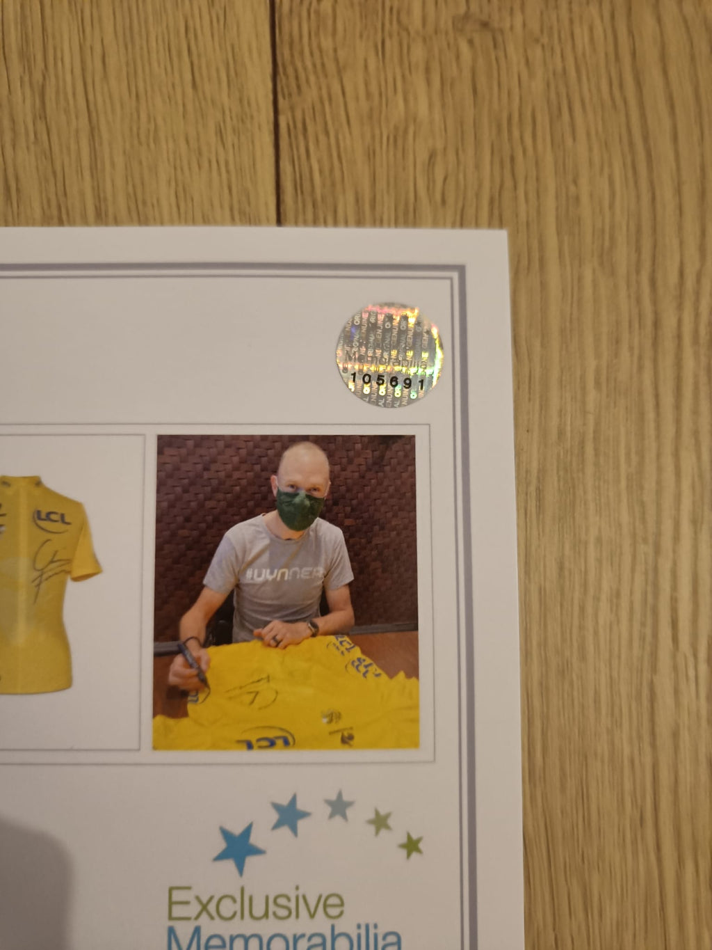 Signed yellow jersey - Chris Froome - Framed 4