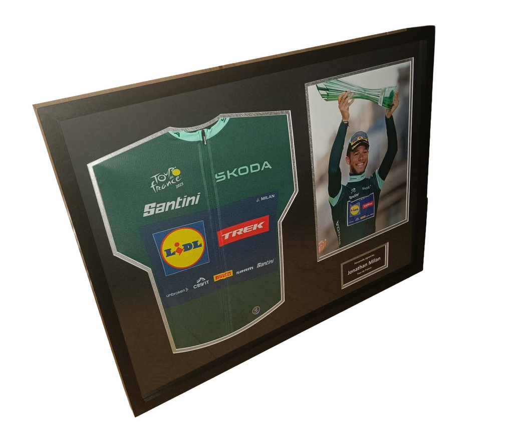 Signed green jersey Tour de France - Jonathan Milan - Framed 2