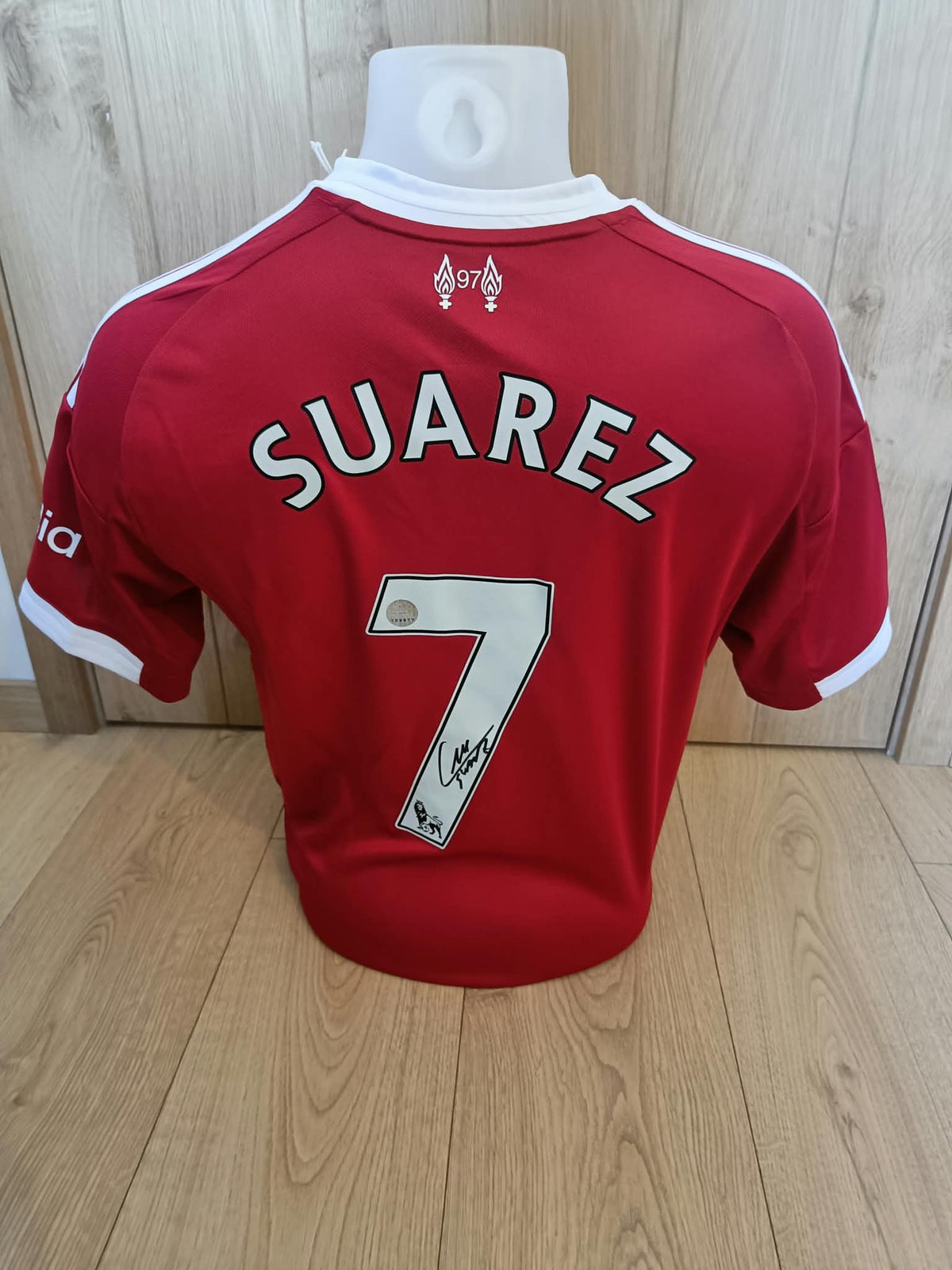 Signed shirt Luis Suarez - Liverpool
